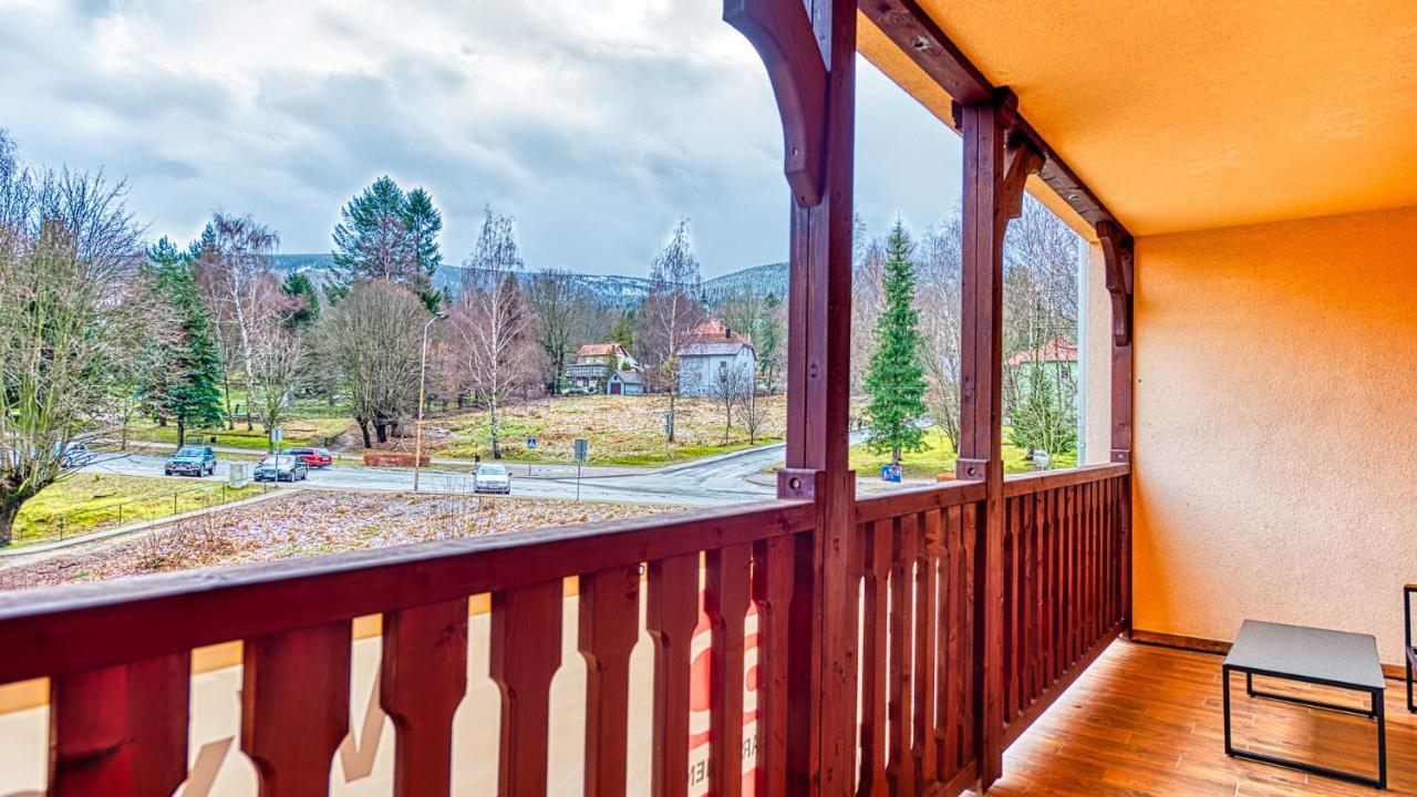 Ametyst A2 - Apartament Rodzinny - Prywatna Sauna Сверадув-Здруй Экстерьер фото